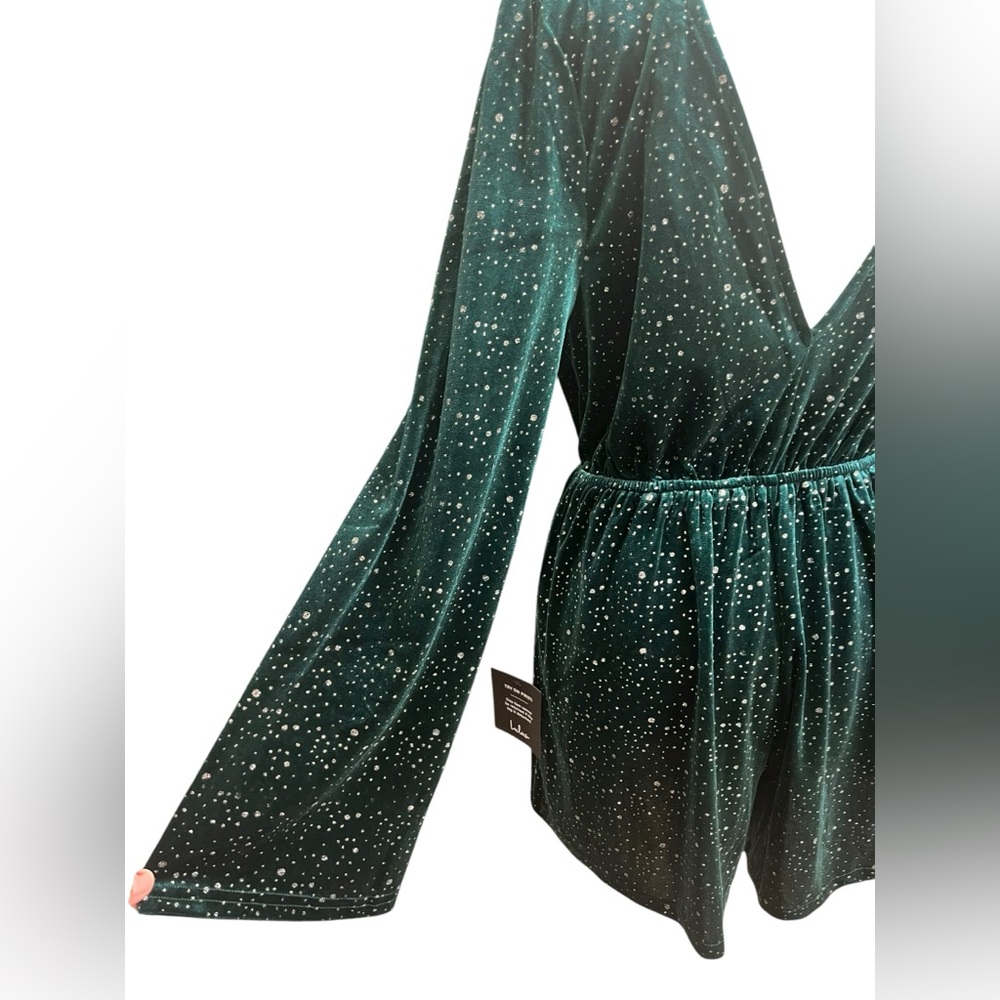 Lulus Beneath a Starry Sky Emerald Green Velvet Silver Sparkly Romper Medium NWT - Picture 7 of 15